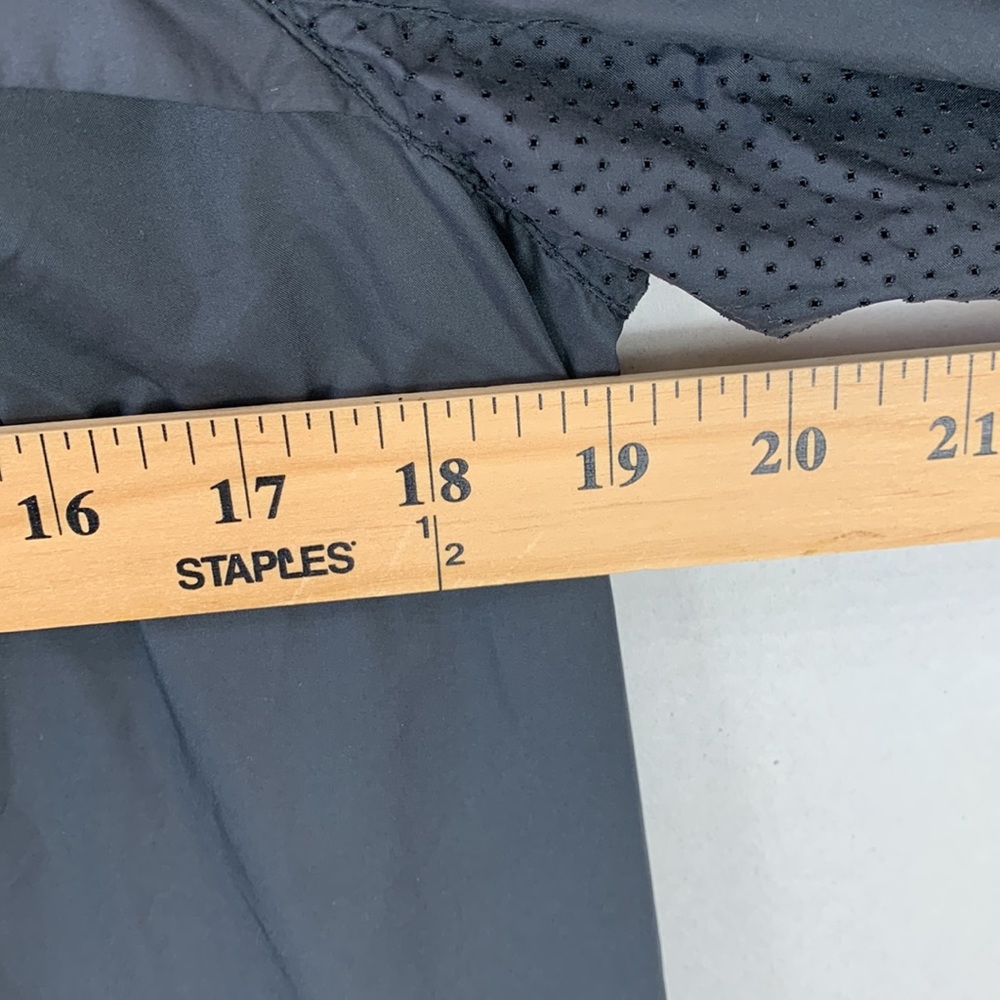 Lululemon Jacket Lightweight Wind-Resistant Activ… - image 7